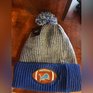 Lions Football Beanie With Tassel New